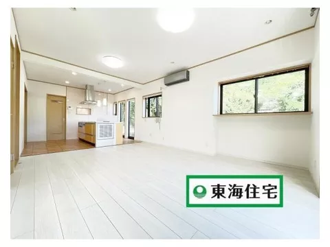 "Approximately 245 tsubo & renovated♪ Equipped with convenient air conditioning, dishwasher, and bathroom heating dryer♪"