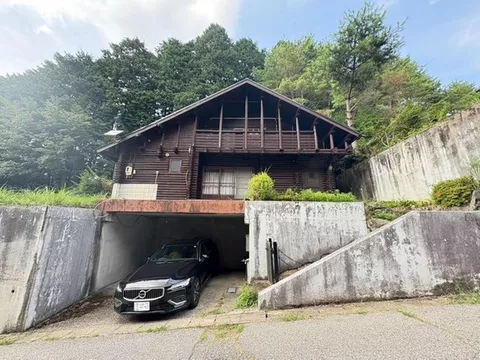 9.8 million yen for Rancho Shinden
