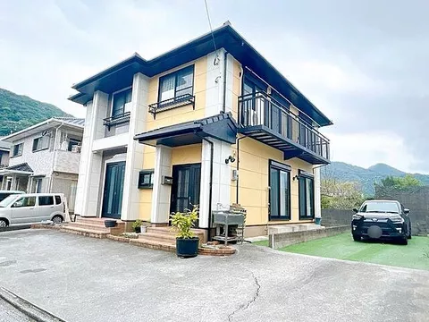 Used single-family home Tsukumi City Oaza Chindo Detached house