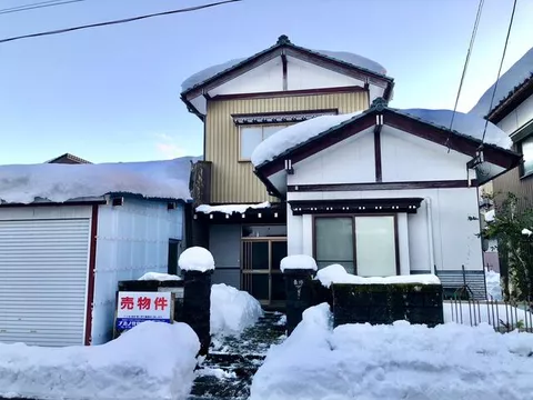 Nyu District, Echizen Town, Kamikawagoe (Shinmei Station) 2-story 6DK