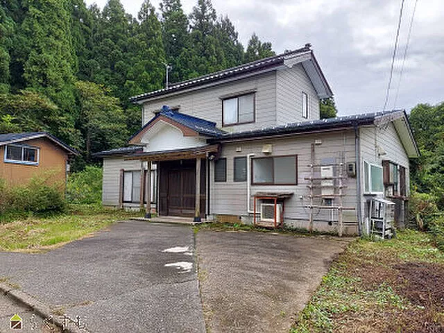 Used single-family home Itoigawa Takigawahara