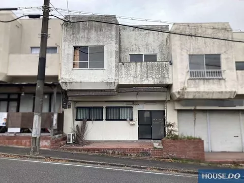 ≪Land approximately 34 tsubo ◆Terraced house≫ ◆Public road on the east side of the front road