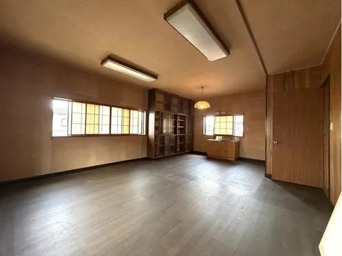 A life with an "atelier" that nurtures hobbies and handwork time. Spacious 6DKS residence - Image 2