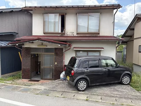 Takayama City, Kubikawa Town, Musukawa (Kubikawa Station) 2-story 9DK - Image 1
