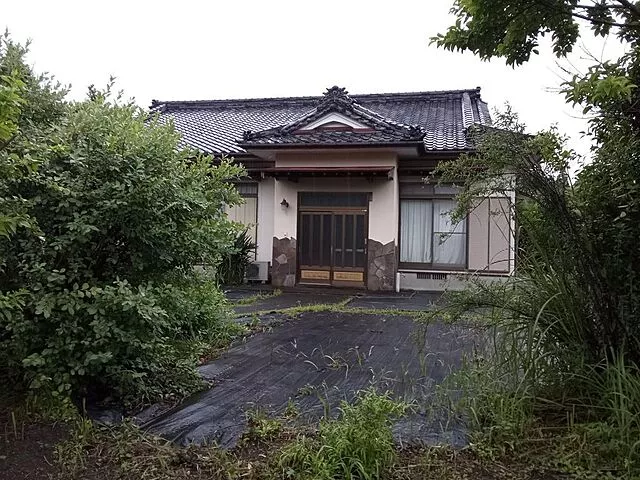Used single-family home in Tanomachi, Miyazaki City - Used house