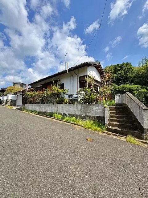 Iizuka City, Dainichiji (Shin-Iizuka Station), single-story building, 4DK