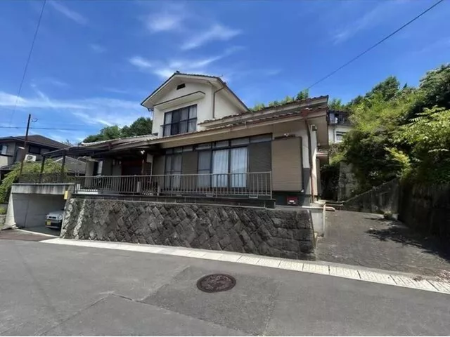 Oaza Hidaka (Bungo-Miyoshi Station) 4.5 million yen