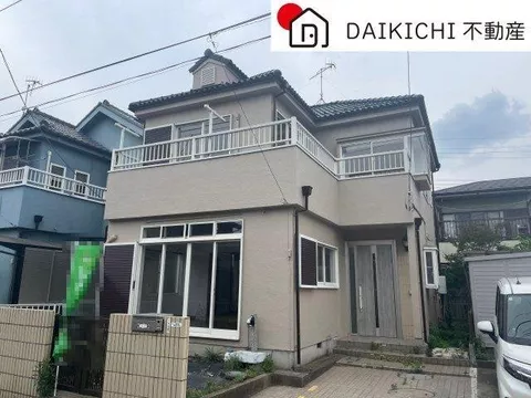 Parking for 2 cars in parallel ♪ Low traffic, easy to park!