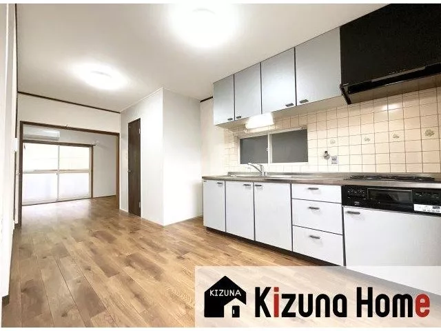 A new 3LDK single-family home with a garden has arrived in a residential area (approximately 8m wide)! Viewings are currently being accepted!