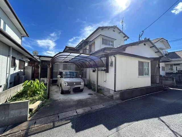 Open house event / Limited-time current sale / Immediate move-in available. Current sale until August 24.