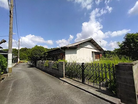 Used single-family home Kongo 3-chome 5-banchi