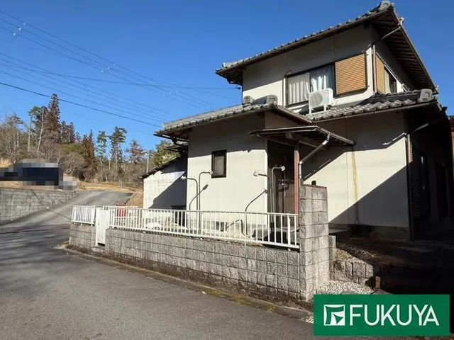 Maki, Shigaraki Town (Shigaraki Kōgen Railway "Shigaraki Kōgū") 9.8 million yen