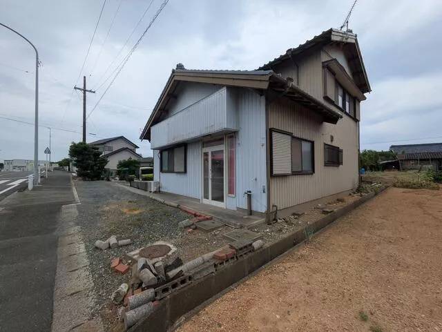 Toyohashi City, Ikobe-cho, Nagasakaya (Okiyama Station) 2-story building 4LDK