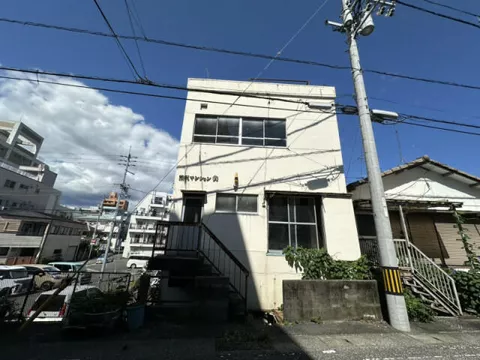 Kochi City, Minami Harimaya Town 2-chome (Dentetsu Terminal Building Mae Station) 4-story building 10LDK