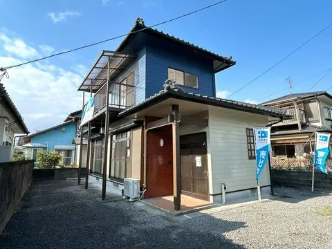 Kobayashi City, Tsutsumi (Hirohara Station) 2-story 3LDK