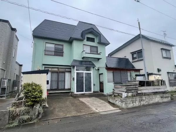 Aomori City, Daini Donya-cho 3-chome (Tsutsui Station) 2-story building 3DK