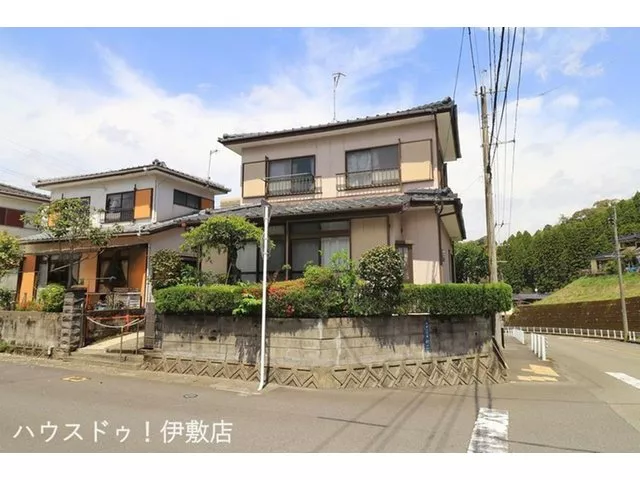 [Southeast corner lot! Good sunlight] [About 420m to Seven-Eleven Kagoshima Chinenbashi store]