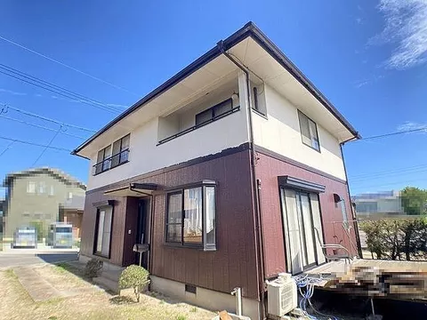 Used single-family home in Hikona Town - Used house