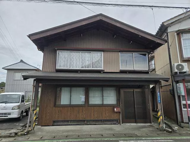 Mitsuke City, Hosogoe 2-chome (Mitsuke Station) 2-story 6DK