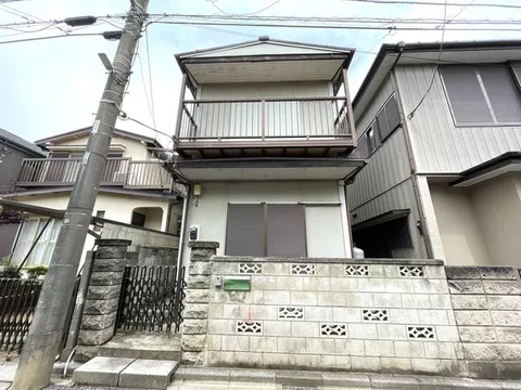Good sunlight exposure ♪ Renovated in 2020 ♪