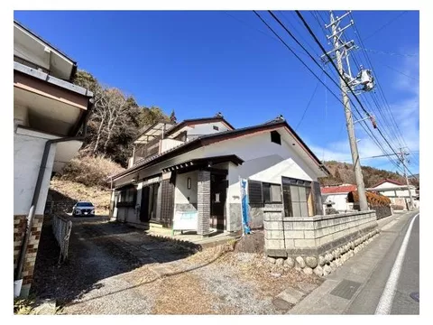 【Open House】 Property with a charming storehouse. Educational facilities (Ryoono Elementary School) within 30 minutes on foot,