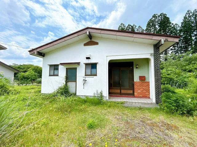 Senboku City, Tazawako Seihonai, Genzaemonno (Tazawako Station) Single-story building 5DK