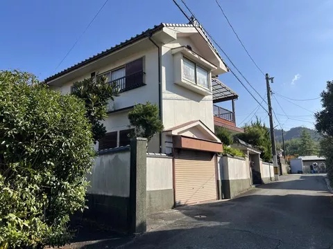 Yamaguchi City, Miyano Ue (Miyano Station) 2-story 6LDK
