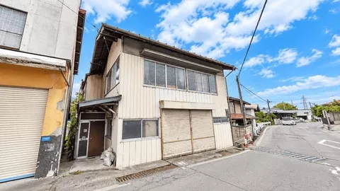 Chino City, Chino Town (Chino Station), 2 stories above ground and 1 basement, 12SDK