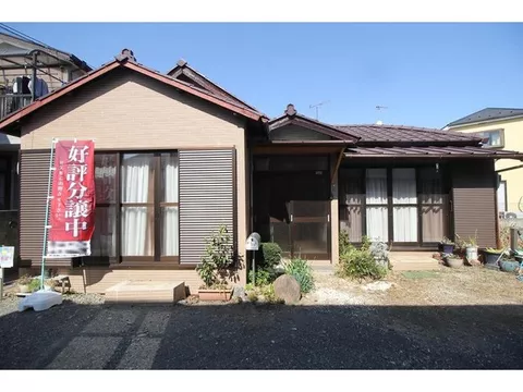 "◆ 86 years old ◆ Single-story with garden ◆ No reconstruction allowed ◆ Interior viewing available"