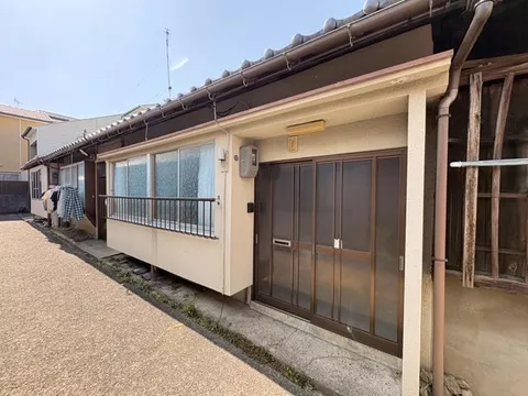 Maizuru City, Hama (Higashi-Maizuru Station) Single-story building 3DK