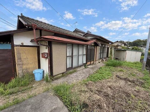Isobe 1-chome, Annaka-city (Isobe Sta.) Single story house, 4SDK

1.6 million yen