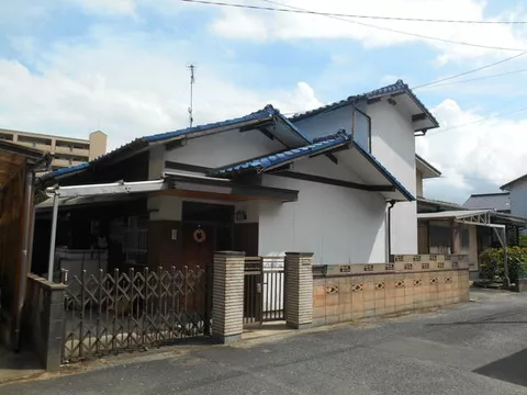 Kitakyushu City, Kokura Minami Ward, Gamou 4-chome (Mokuzai Station), 2-story, 6K