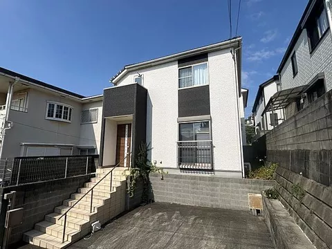 Used single-family home in Mai 3-chome, used house