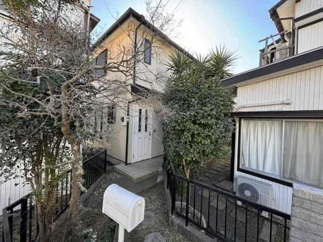 Nagai 1-chome, Yokosuka-shi, Kanagawa (Misakiguchi station) 2F 4LDK

7,880,000 yen