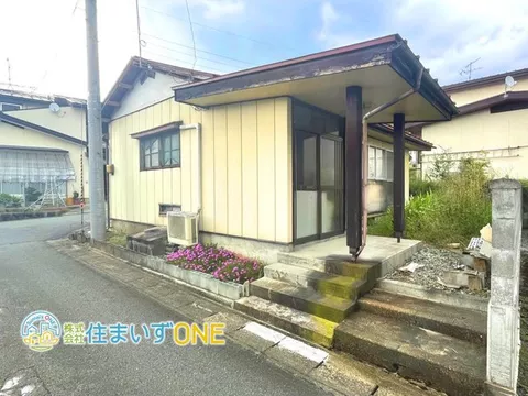 ◯ Tsuyama Elementary and Second Junior High area ◯ Corner lot property! ○ Suitable for renovation and remodeling!