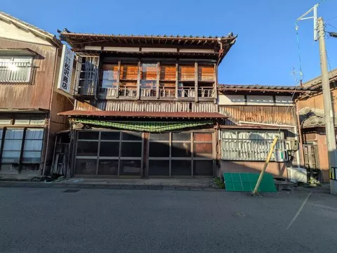 Niigata City Minami Ward Shirane (Yashirota Station) 2-story 6LDK