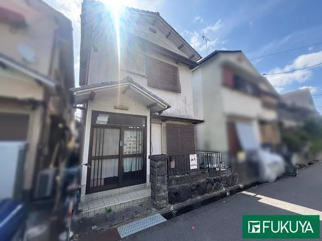 Yawata Komatsu 6.8 million yen