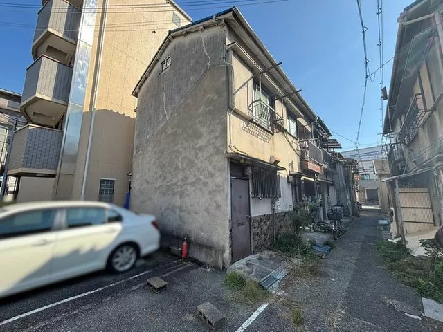 Excellent location, about a 6-minute walk to "Mukogawa" Station! Also possible as an income property!