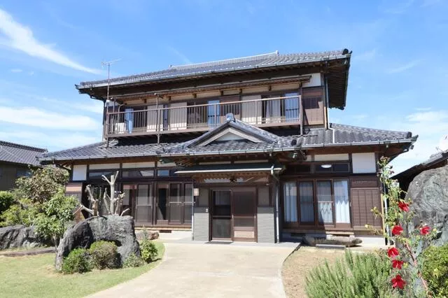 Sosa City, Higashikozasa (Yokaichiba Station) 2-story building 6LDK
