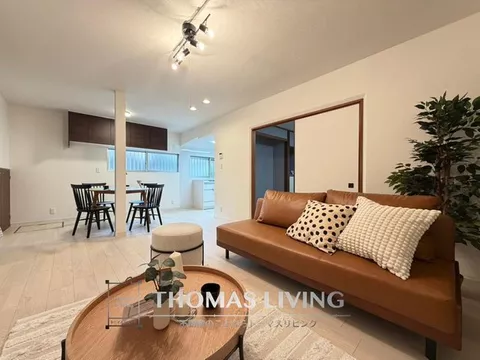 ◆【Renovation of interior and exterior completed in May 2025】Parking for 3 cars in parallel◆The interior condition is good♪