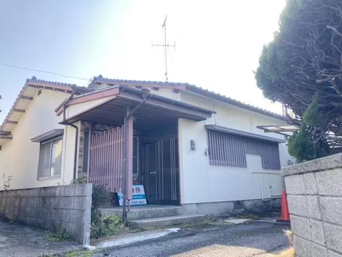 Saga City, Onimaru Town (Saga Station) Single-story building 3DK