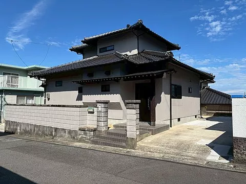 Used single-family home in Chuo, Shimonoseki City, Hamamura-cho