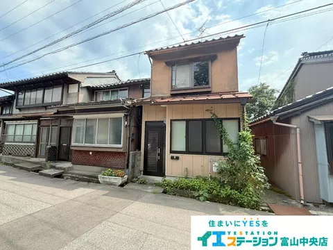 Toyama City, Iwase Irifune Town (Iwasehama Station) 2-story 4K