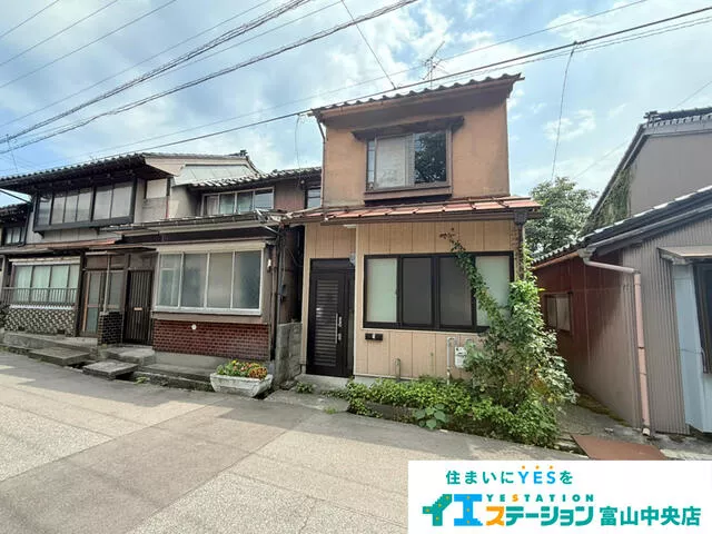 Toyama City, Iwase Irifune Town (Iwasehama Station) 2-story 4K