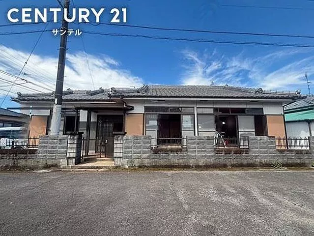 Used single-family home in Kubohara Town, Miyakonojo City - Used house