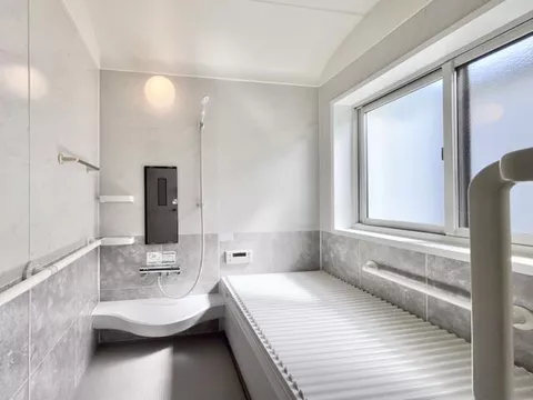 Used single-family home, 5-chome Midorigaoka, Kushiro City