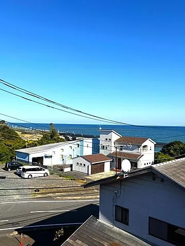 Used single-family home 210m from Hitachi Station "House with a Sea View"