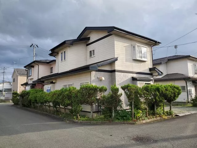Morioka City, Sakuradai 1-chome (Kamiyonai Station) 2-story building 5DK
