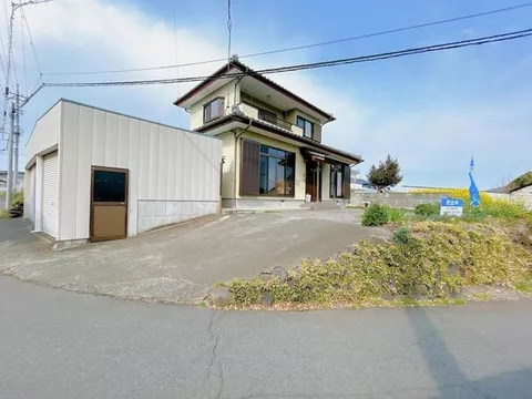 【Open House】4DK with parking for 3 or more cars and garden space!