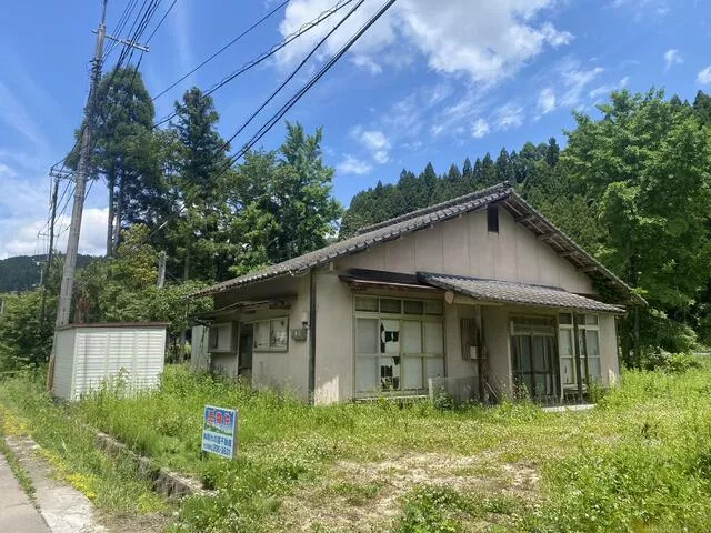 Maniwa County, Shinjo Village - (Chūgoku Katsuyama Station) Single-story building 3DK